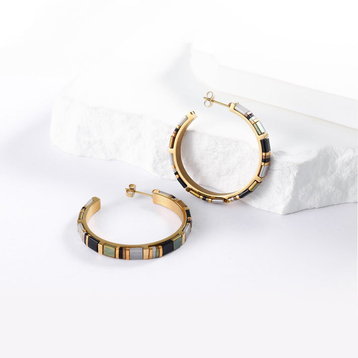 Coffret Cadeau Moon (Bracelet et boucles d'oreilles Moon) - détail des couleurs et motifs en perles Miyuki Tila