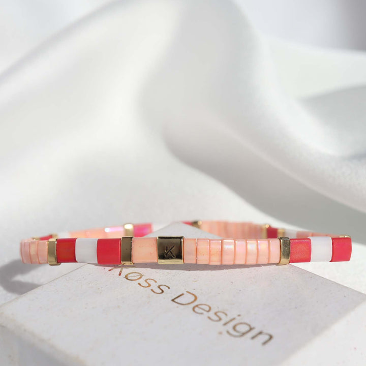 Elyne - bracelet en perles Miyuki porté au poignet