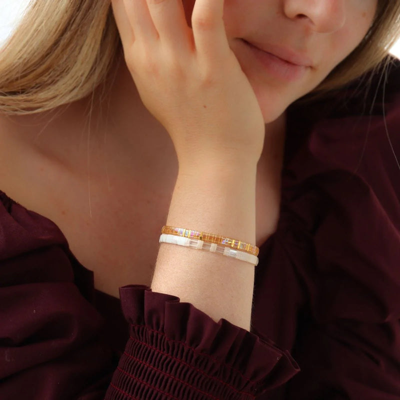 Ensemble Gøld - détail des couleurs et motifs en perles Miyuki Tila
