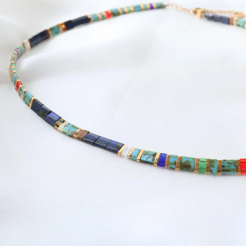 Ensemble Lou (Collier & Parure) - collier en perles Miyuki porté