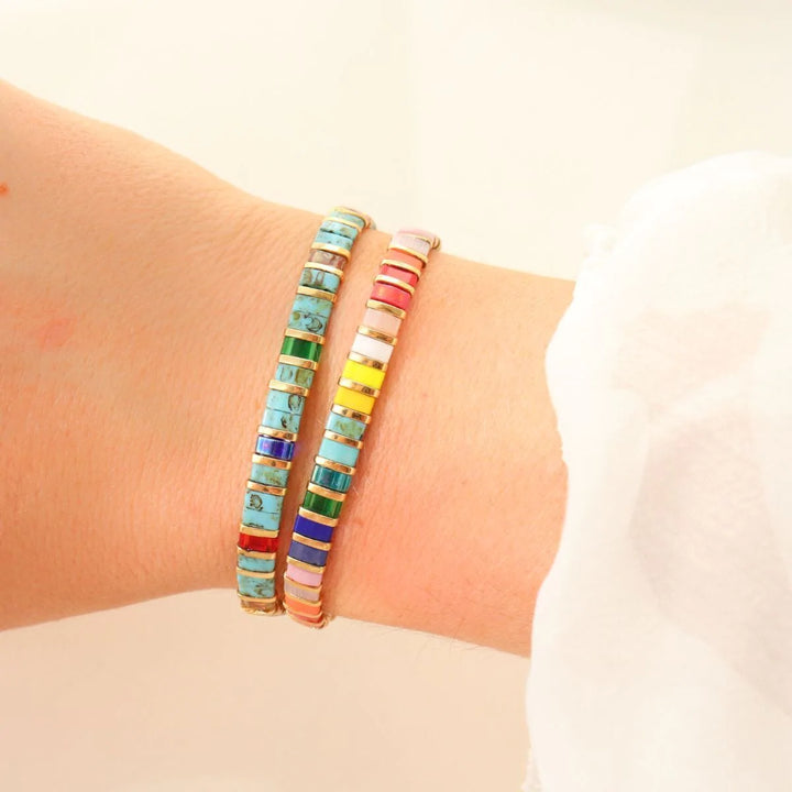 Liv - détail des couleurs et motifs en perles Miyuki Tila