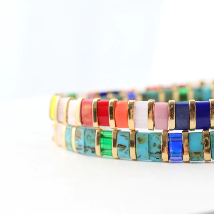 Liv - bracelet en perles Miyuki porté au poignet