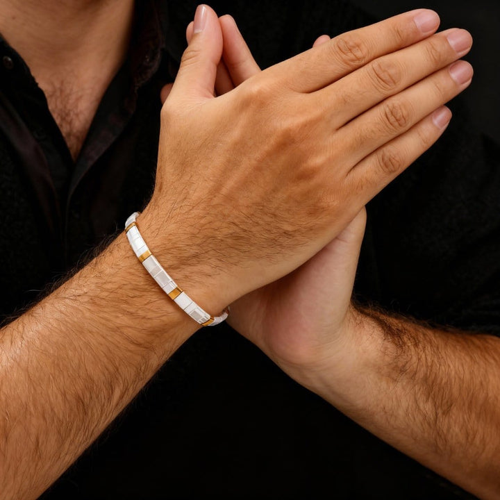 Neige - vue détaillée des perles Miyuki japonaises