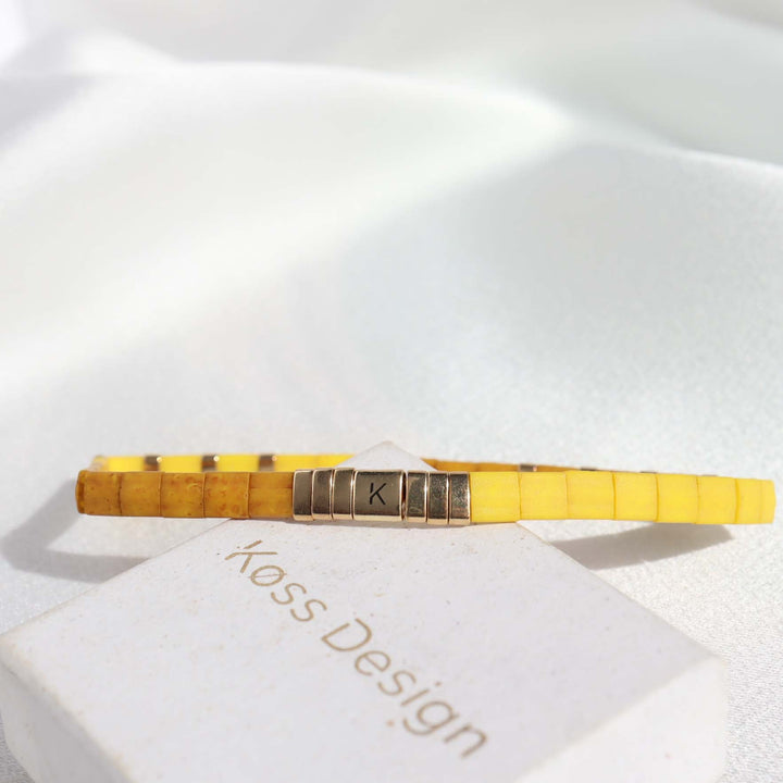 Parure Clea - bracelet en perles Miyuki porté au poignet