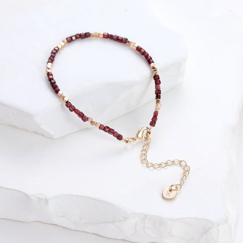 Parure Scarlett - bracelet en perles Miyuki porté au poignet