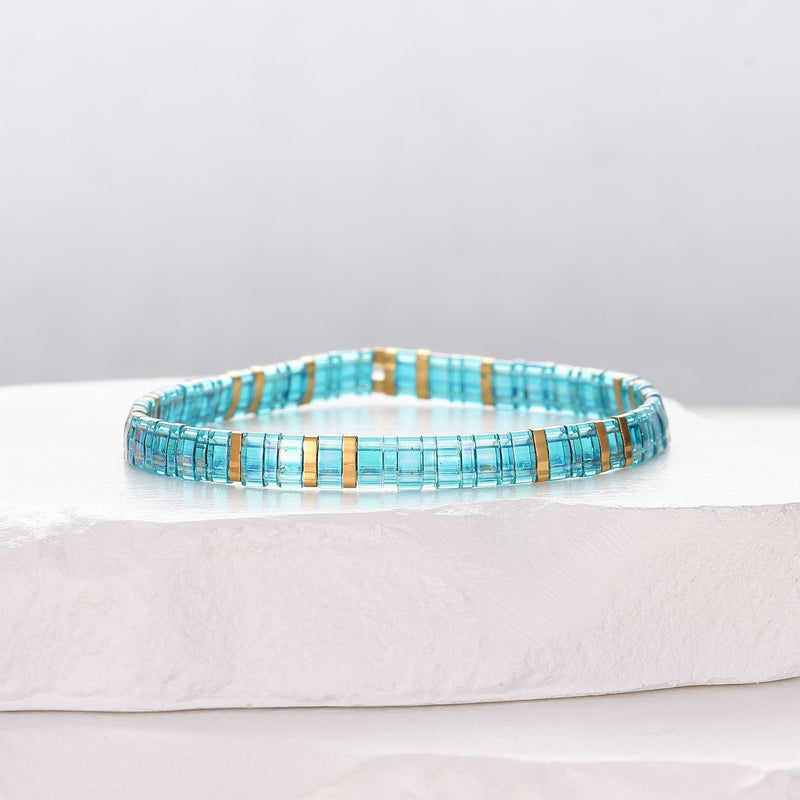 Parure Sofia - bracelet en perles Miyuki porté au poignet