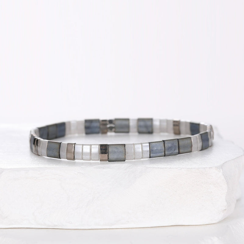 Patine - Bracelet de perles - bracelet de perles argentées fait main en perles Miyuki par Køss Design
