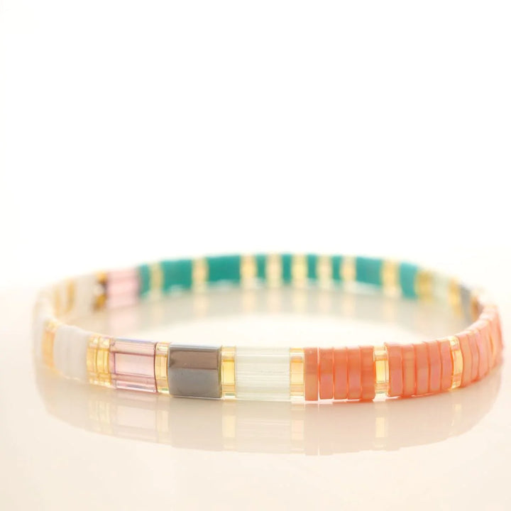 Ensemble Sky - détail des couleurs et motifs en perles Miyuki Tila