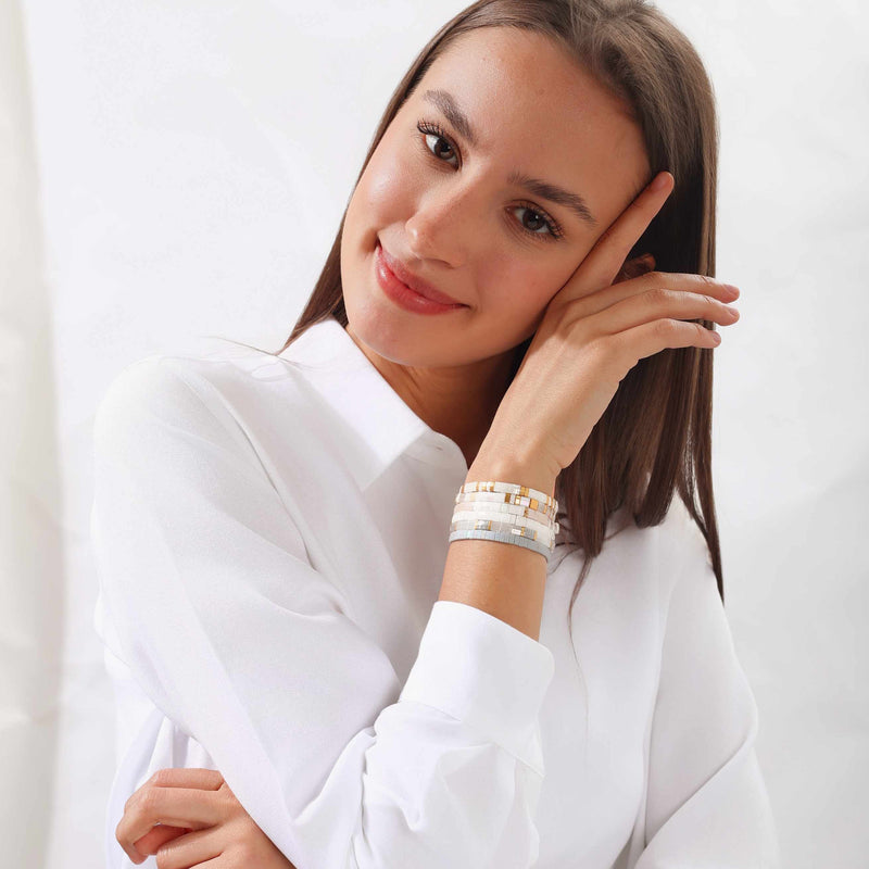 Parure Daria - Køss Design bracelets perles plates blanches fait main photo 9