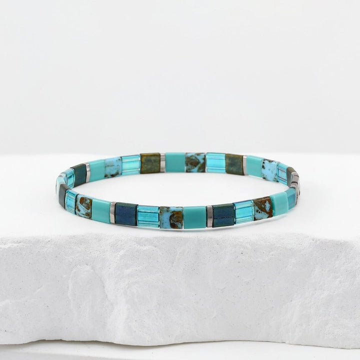 Parure Esmira - détail des couleurs et motifs en perles Miyuki Tila