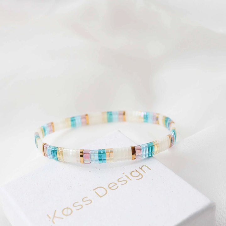 Parure Poly - bracelet en perles Miyuki porté au poignet