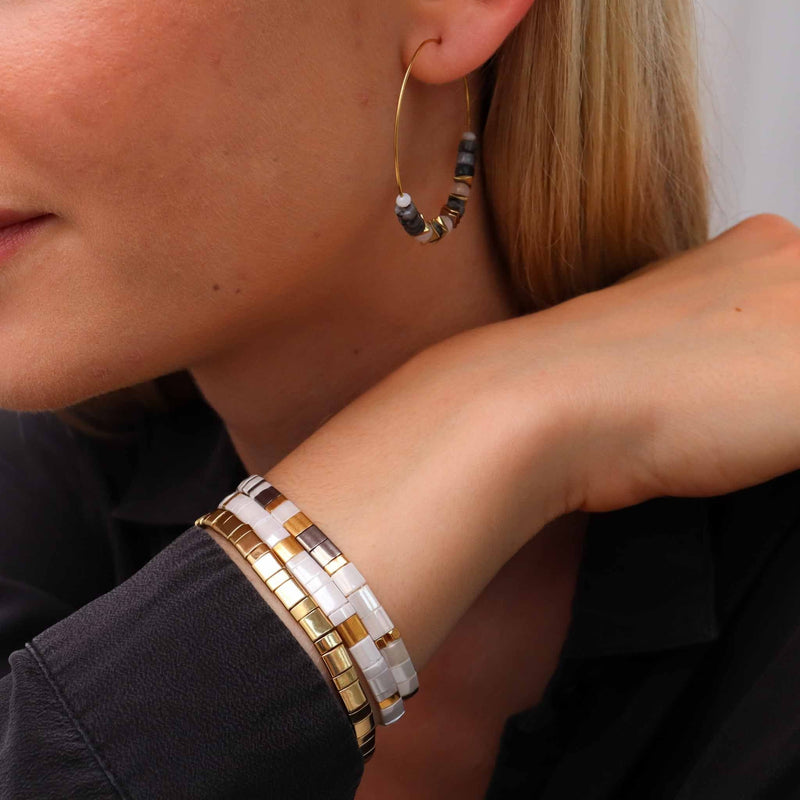 Parure Sun - bracelet en perles Miyuki porté au poignet