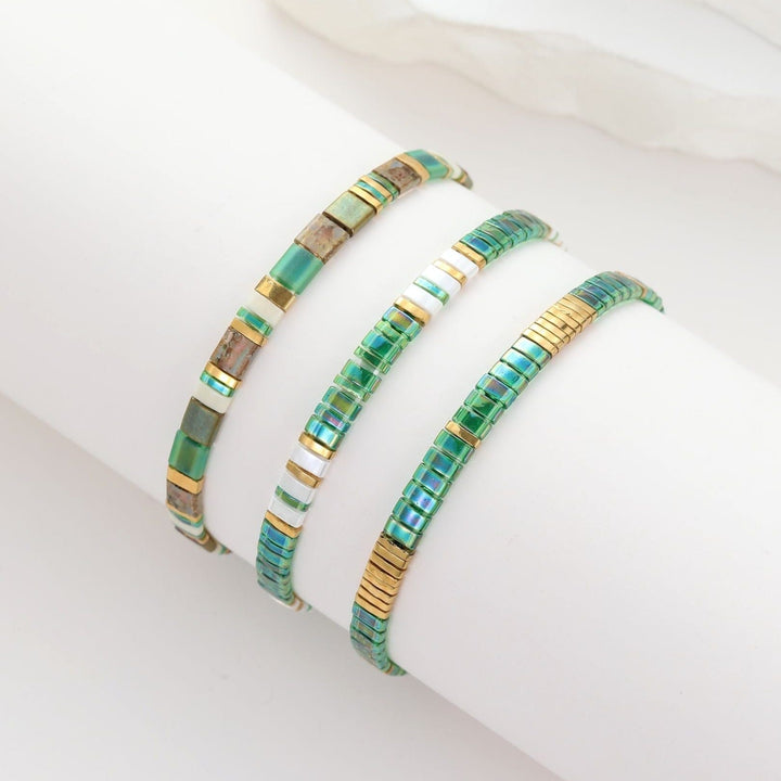 bracelets vert perles plates japonaises