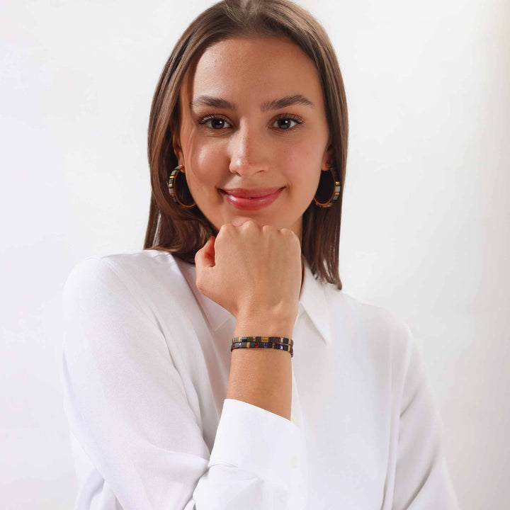 Moon - détail des couleurs et motifs en perles Miyuki Tila